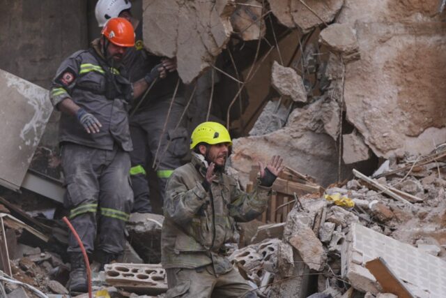 Live updates: Iran ceasefire shaky with possible mines in Strait of Hormuz 2026