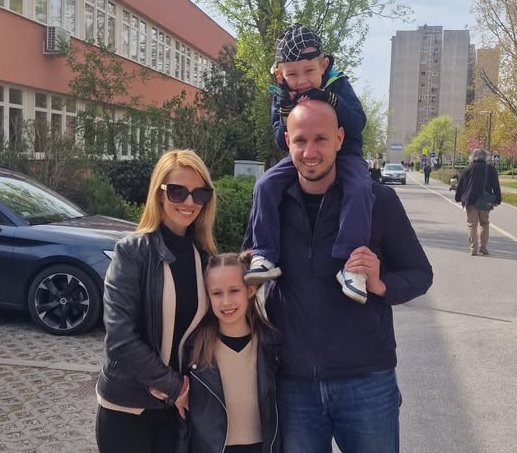 Választás 2026 dőlnek a választási rekordok, éleződik a verseny és a feszültség 2026 lnek laszt rekordok lez dik verseny fesz lts 2026 1 választás 2026 iustitia. Bg -már a délelőtti órákban kirajzolódott, hogy rendkívüli választási nap zajlik: a részvétel nemcsak... Iustitia. Bg dőlnek a választási rekordok, éleződik a verseny és a feszültség 2026 2026-04-12 11:29:39 igazságszolgáltatás - iustitia. Bg választás 2026