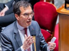 Loi sur le 1er-Mai : le gouvernement recule et repousse l’échéance à 2027 2026 Loi sur le 1er-Mai : le gouvernement recule et repousse l'échéance à 2027 2026