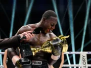 Майкъл Боапеа, работникът от KFC, който стигна до титлата в GLORY Майкъл Боапеа, работникът от KFC, който стигна до титлата в GLORY