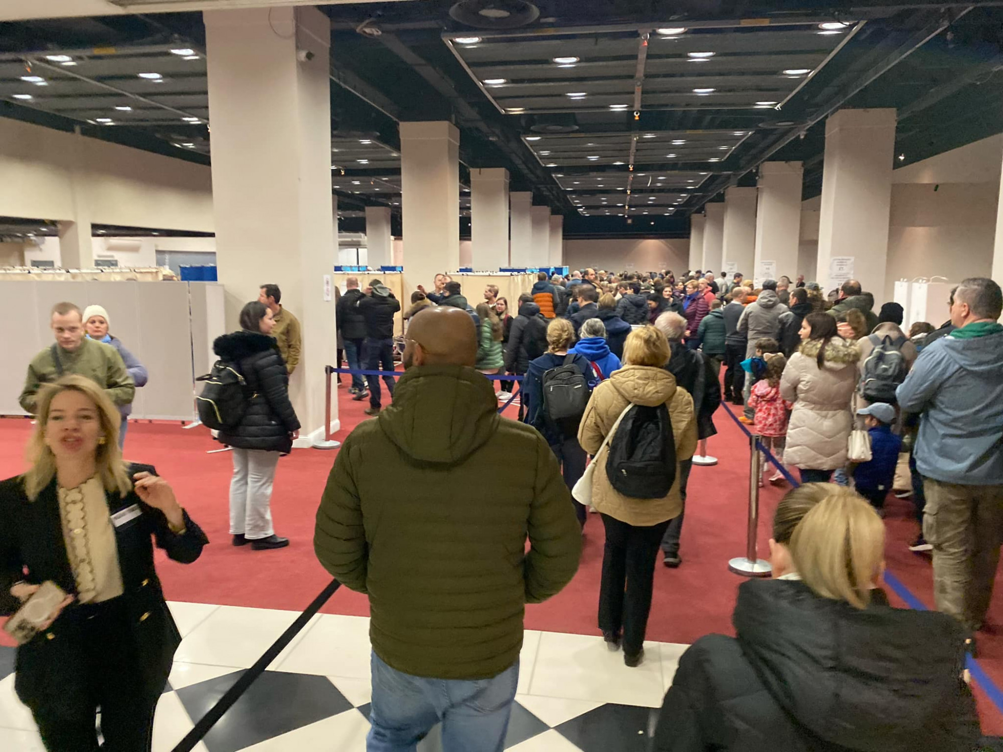 Külképviseleti szavazás így megy a szállodai szavazás londonban 2026 megy llodai szavaz londonban 2026 2 külképviseleti szavazás iustitia. Bg olvasónk, ujhelyi györgy képes-szöveges beszámolója arról, hogy... Iustitia. Bg így megy a szállodai szavazás londonban 2026 2026-04-12 10:58:06 igazságszolgáltatás - iustitia. Bg külképviseleti szavazás