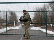 Militares ucranianos acusam Rússia de atacar durante cessar-fogo 2026 Militares ucranianos acusam Rússia de atacar durante cessar-fogo 2026