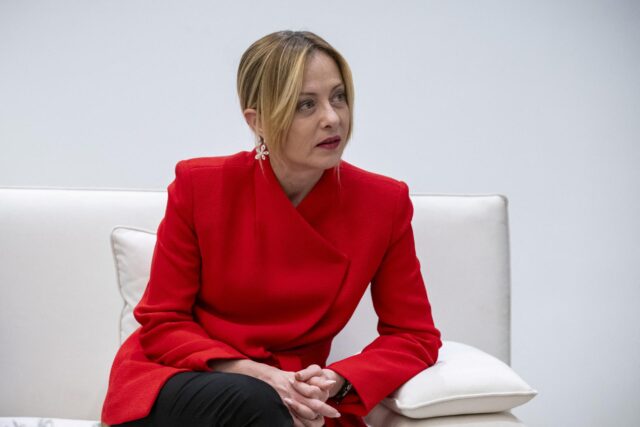 Iránci nesmú byť nútení platiť za konanie svojej vlády, upozorňuje kancelária Meloniovej 2026