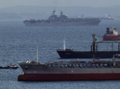 Iránske revolučné gardy zaútočili na americkú výsadkovú loď 2026 Iránske revolučné gardy zaútočili na americkú výsadkovú loď 2026