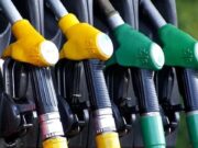 Обрат с горивата! Ето в коя съседна страна цените рязко падат 2026 Обрат с горивата! Ето в коя съседна страна цените рязко падат 2026