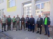 Общо 24 души са под постоянно медицинско наблюдение и се лекуват превантивно с антибиотици заради случая с антракс, съобщи Иван Христанов 2026 Общо 24 души са под постоянно медицинско наблюдение и се лекуват превантивно с антибиотици заради случая с антракс, съобщи Иван Христанов 2026