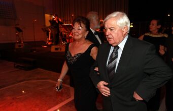 Olimpijski komite slovenije ima po novem častno članico – odvetnico z afero 2026 Olimpijski komite slovenije ima po novem častno članico – odvetnico z afero 2026