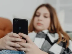 Patyčioms persikeliant į elektroninę erdvę, „Vaikų linija“ imasi naujo vaidmens 2026 Patyčioms persikeliant į elektroninę erdvę, „Vaikų linija“ imasi naujo vaidmens 2026