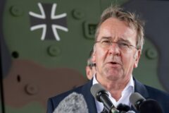 Pistorius: keine genehmigung für lange reisen nötig 2026 - iustitia. Bg - gerechtigkeit Deutschland und die welt pistorius: keine genehmigung für lange reisen nötig 2026 pistorius keine genehmigung lange reisen tig 2026 deutschland und die welt iustitia. Bg verfasst von:carsten hoffmann, dpa verteidigungsminister boris pistorius hat klargestellt, dass... Iustitia. Bg pistorius: keine genehmigung für lange reisen nötig 2026 2026-04-08 03:32:00 iustitia. Bg - gerechtigkeit deutschland und die welt