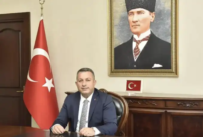 Politik politik güğüm - 6 nisan 2026 2026 politik nisan 2026 2026 3 politik iustitia. Bg ankara’ya çok özel program ankara’da trabzon rüzgârı esmeye hazırlanıyor. 9-12 nisan tarihleri... Iustitia. Bg politik güğüm - 6 nisan 2026 2026 2026-04-06 08:04:00 adalet - iustitia. Bg politik