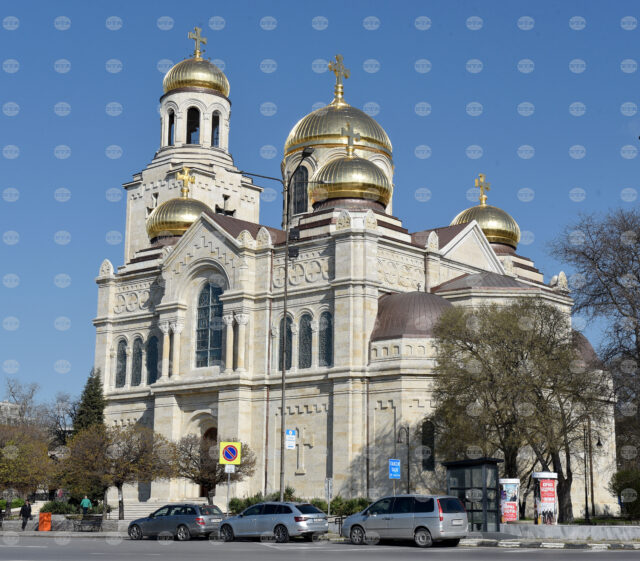 В празничната нощ ще се движат автобуси по осем линии от градския транспорт във Варна В празничната нощ ще се движат автобуси по осем линии от градския транспорт във Варна 2026