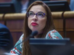 Progresívne Slovensko sa vyjadruje pred pekárňou Primapek, ktorú navštívi Robert Fico 2026 Progresívne Slovensko sa vyjadruje pred pekárňou Primapek, ktorú navštívi Robert Fico 2026