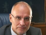 Радев: Еврото донесе еднократно повишение на инфлацията в България 2026 Радев: Еврото донесе еднократно повишение на инфлацията в България 2026