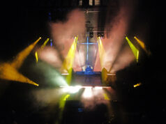 Rave-partit adott a DJ-pap Ferenc pápa halálának évfordulóján Buenos Airesben 2026 Rave-partit adott a DJ-pap Ferenc pápa halálának évfordulóján Buenos Airesben 2026