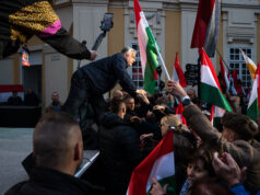 „Remélem, legalább olyan fáradtak, mint én” – nagyon szófogadó közönség előtt tartott kampánybeszédet Orbán Székesfehérváron 2026 „Remélem, legalább olyan fáradtak, mint én” – nagyon szófogadó közönség előtt tartott kampánybeszédet Orbán Székesfehérváron 2026
