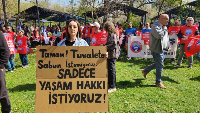 Öğretmenler Ankara'dan haykırıyor: ‘Tarikat Bakanı Yusuf Tekin istifa’ 2026