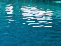 Rimini, bambino di 12 anni risucchiato dal bocchettone di una piscina 2026 Rimini, bambino di 12 anni risucchiato dal bocchettone di una piscina 2026