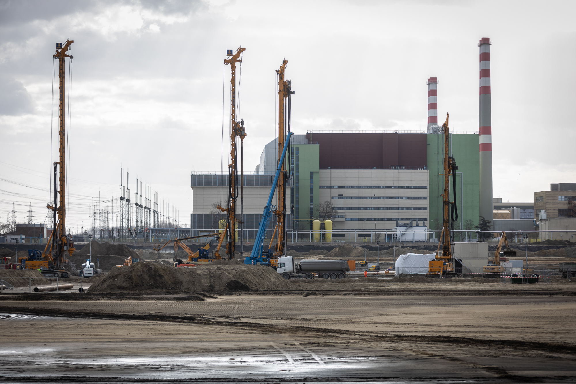 Rosatom's head offers to engage in dialogue on paks ii nuclear power plant