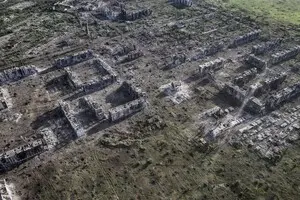 Война россияне второй день подряд массированно штурмуют часов яр: имеют ли они успех 2026 rossiyane vtoroy deny podryad massirovanno shturmuyut c война российская армия второй день подряд осуществляет массированные штурмы часового яра донецкой области на краматорском... Iustitia. Bg россияне второй день подряд массированно штурмуют часов яр: имеют ли они успех 2026 2026-04-19 13:51:00 справедливість - юстиция война