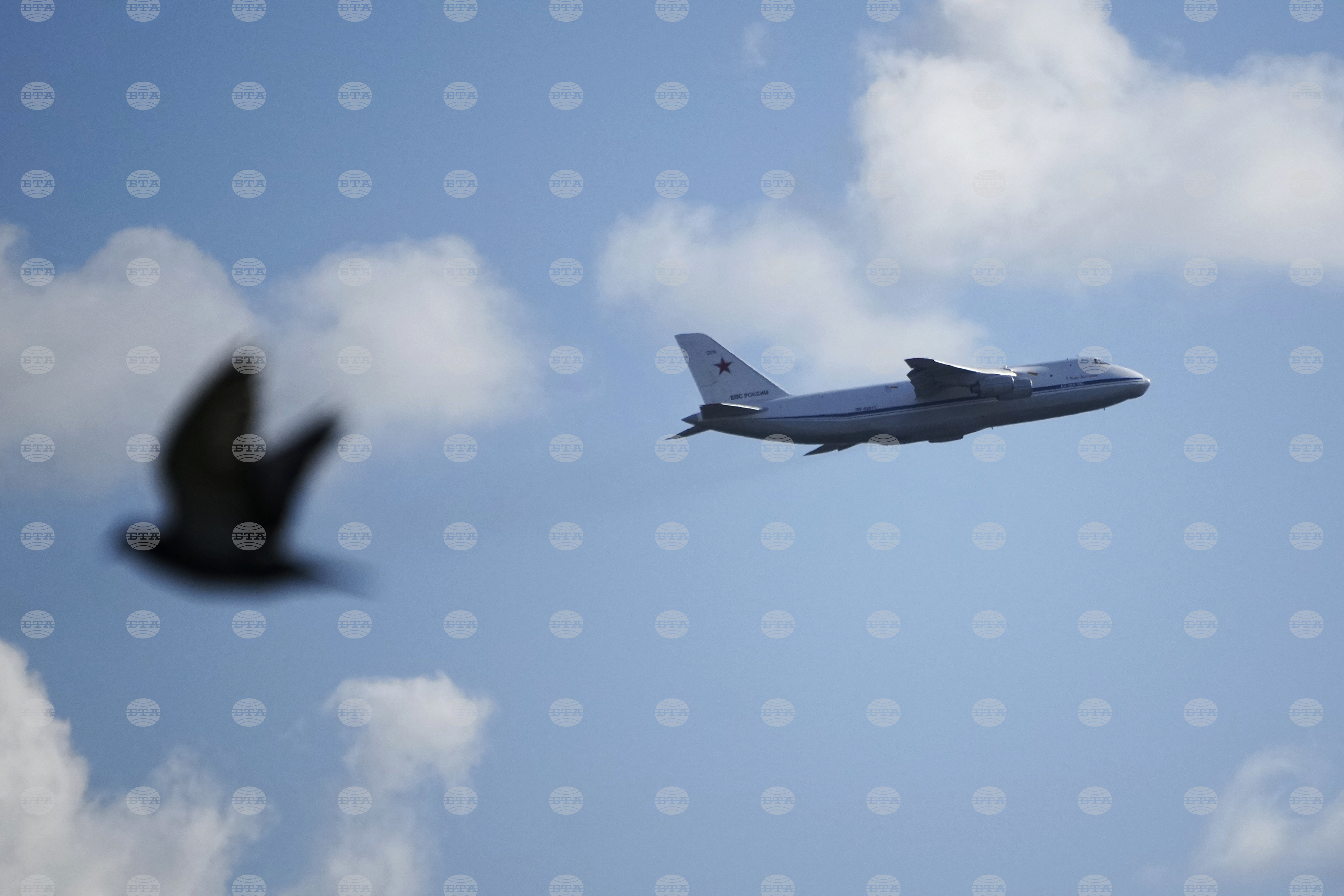 Руски военнотранспортен самолет "ан-26" се разби, загинаха 29 души 2026 - юстиция Свят руски военнотранспортен самолет "ан-26" се разби, загинаха 29 души 2026 ruski voennotransporten samolet razbi zaginaha dushi 20 свят руски военнотранспортен самолет "ан-26" се разби, при което загинаха 23-ма пътници и шестима души екипаж на самолет,... Iustitia. Bg руски военнотранспортен самолет "ан-26" се разби, загинаха 29 души 2026 2026-04-01 00:45:30 юстиция свят