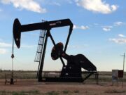 Скок на петрола на фона на блокиран Ормуз. Пазарът не намира спокойствие 2026 Скок на петрола на фона на блокиран Ормуз. Пазарът не намира спокойствие 2026