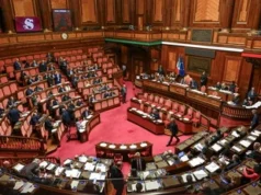 Spaccio di strada, ok allo stop della lieve entità: insorgono le opposizioni 2026 Spaccio di strada, ok allo stop della lieve entità: insorgono le opposizioni 2026