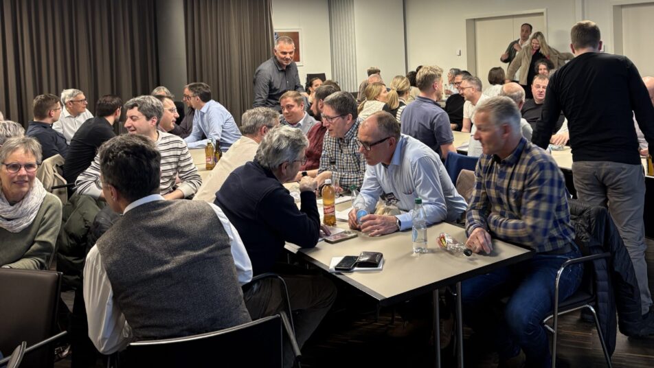 Innerrhoden stimmfreigabe für landammann-kandidat federer 2026 stimmfreigabe landammann kandidat federer 2026 1 innerrhoden vier augen sehen besser als zwei. Das dachten sich vielleicht einige der anwesenden: zum ersten mal blickte ein... Iustitia. Bg stimmfreigabe für landammann-kandidat federer 2026 2026-04-06 11:04:00 justiz innerrhoden