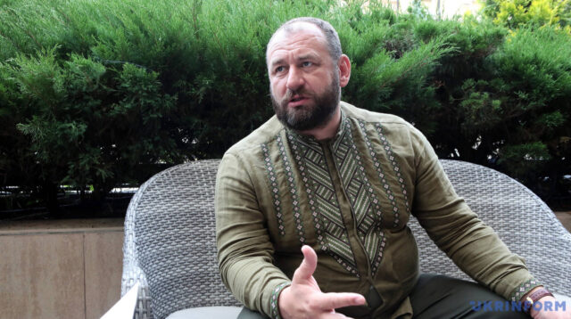 "Сусід ближче, ніж родич": посол у Будапешті розповів, яких змін чекає у відносинах з Угорщиною за Мадяра 2026