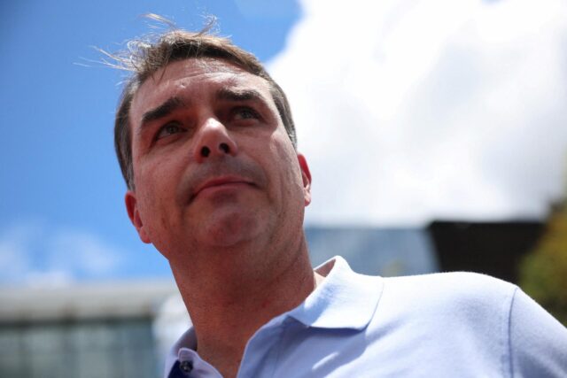 Syn brazílskeho exprezidenta Bolsonara čelí obvineniam z ohovárania hlavy štátu na sociálnych sieťach 2026