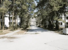 Tenis kortlu ve havuzlu madenci lojmanları nasıl patronlara peşkeş çekildi: Çayırhan’ın öteki yüzü 2026 Tenis kortlu ve havuzlu madenci lojmanları nasıl patronlara peşkeş çekildi: Çayırhan'ın öteki yüzü 2026