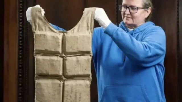 Titanik hatırası rekor fiyata satıldı! Can yeleği 906 bin dolar... 2026