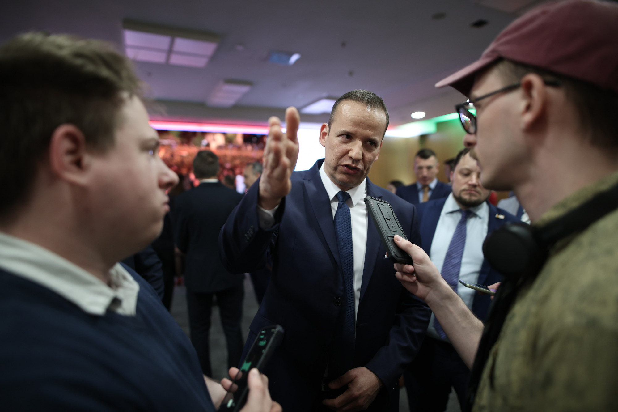 Bartal andrás toroczkai lászló: hibátlan volt a kampányunk 2026 toroczkai szl hib tlan volt kamp nyunk 2026 4 bartal andrás iustitia. Bg már a vécében is katasztrófáról beszéltek a párt aktivistái,... Iustitia. Bg toroczkai lászló: hibátlan volt a kampányunk 2026 2026-04-13 00:13:13 igazságszolgáltatás - iustitia. Bg bartal andrás