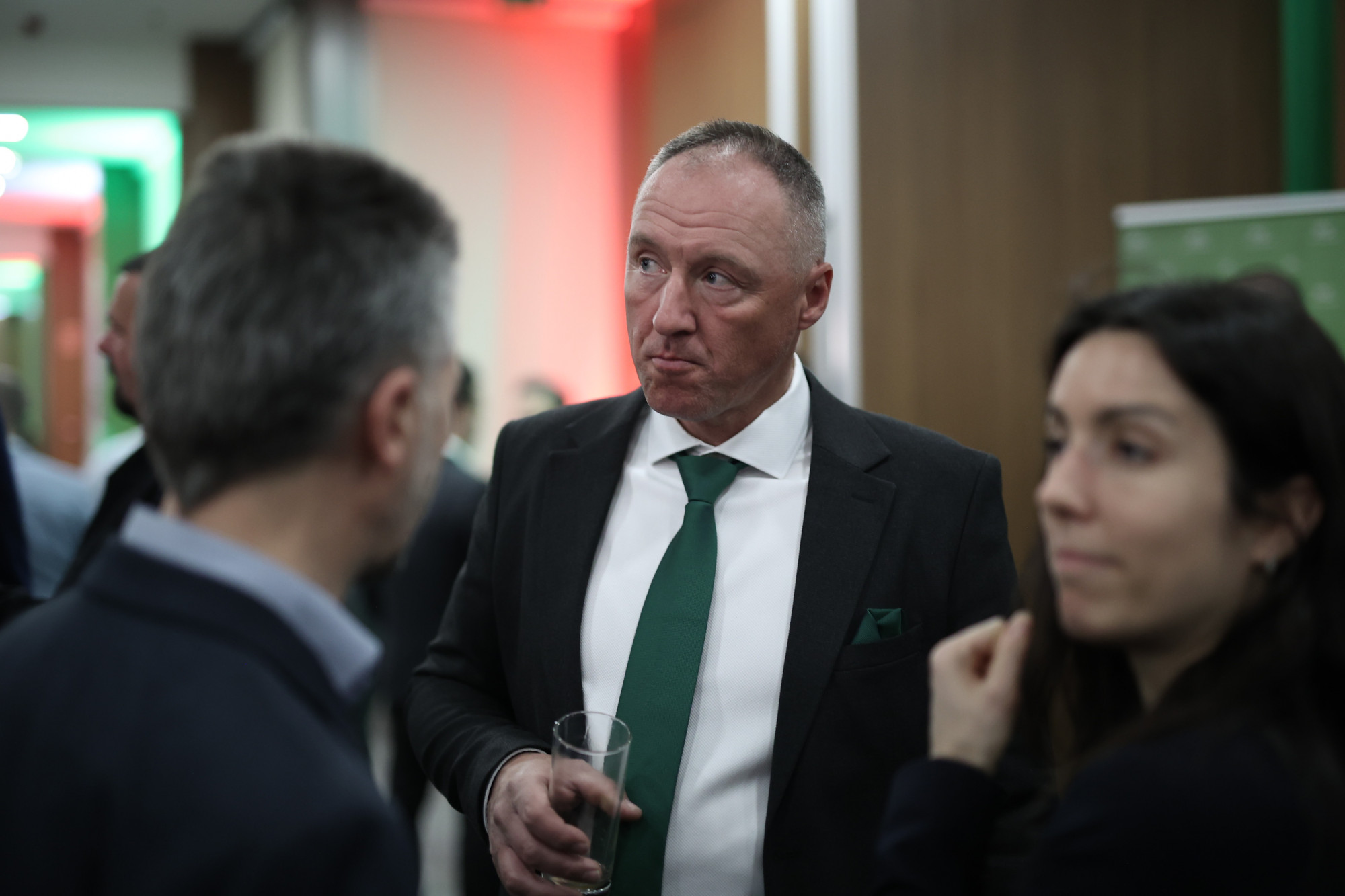 Bartal andrás toroczkai lászló: hibátlan volt a kampányunk 2026 toroczkai szl hib tlan volt kamp nyunk 2026 5 bartal andrás iustitia. Bg már a vécében is katasztrófáról beszéltek a párt aktivistái,... Iustitia. Bg toroczkai lászló: hibátlan volt a kampányunk 2026 2026-04-13 00:13:13 igazságszolgáltatás - iustitia. Bg bartal andrás