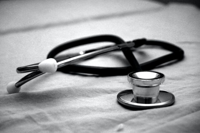 Πάτρα: Oι γιατροί που εφημερεύουν το Σαββατοκύριακο 25 και 26 Απριλίου 2026