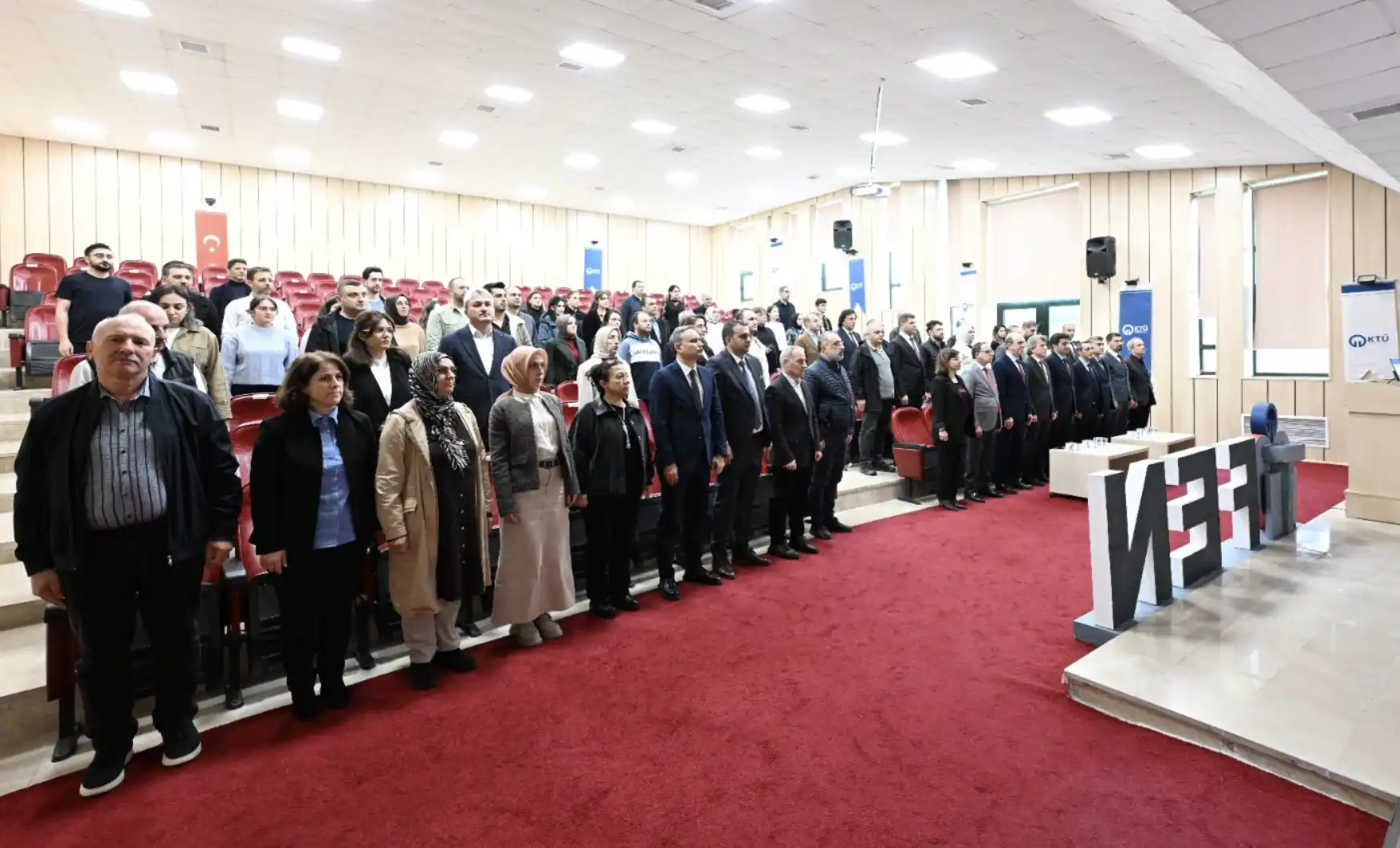 Ekran resmi 2026 04 08 17. 52. 24