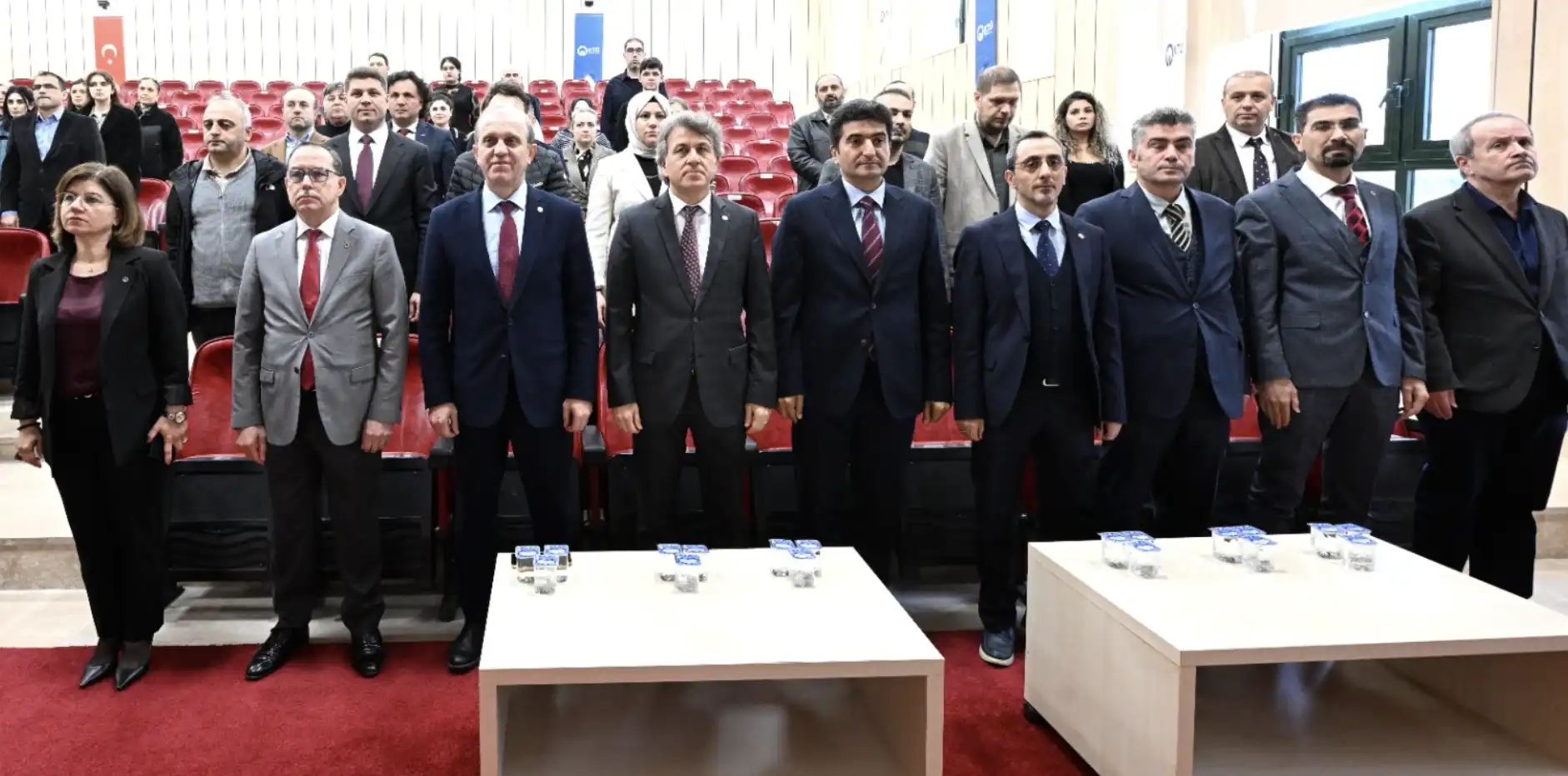 Ekran resmi 2026 04 08 17. 52. 19