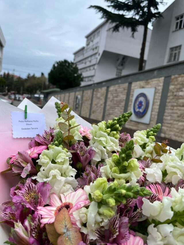 Trabzonlu İşletmeden Polis Haftası'nda Anlamlı Jest! Trabzonlu İşletmeden Polis Haftası'nda Anlamlı Jest! 2026