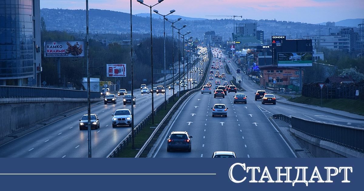 Трафик в последния почивен ден 2026 - юстиция Общество трафик в последния почивен ден 2026 trafik posledniya pochiven den 2026 общество последен почивен ден и очакван интензивен трафик. От агенция "пътна инфраструктура" прогнозираха, че над 190... Iustitia. Bg трафик в последния почивен ден 2026 2026-04-13 06:45:38 юстиция общество