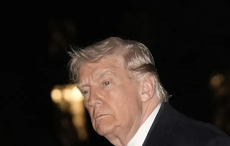 Mir трамп: если разблокировать ормузский пролив, то договориться с ираном будет невозможно 2026 tramp esli razblokirovaty ormuzskiy proliv dogovoritysy 1 mir президент сша дональд трамп заявил, что иран хочет немедленно открыть ормузский пролив. На своей странице в truth... Iustitia. Bg трамп: если разблокировать ормузский пролив, то договориться с ираном будет невозможно 2026 2026-04-22 06:11:00 справедливість - юстиция mir