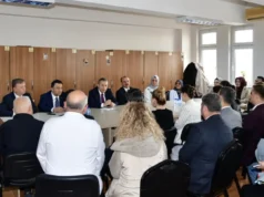 Vali Şahin’den Söğütlü’de okul ziyareti 2026 Vali Şahin’den Söğütlü’de okul ziyareti 2026