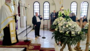 «βαθιά ευγνωμοσύνη για όσα ζήσαμε δίπλα σου», σε βαρύ κλίμα το «αντίο» στον κ. Βαρδαλαχάκη, ιδρυτή του super b, φωτο