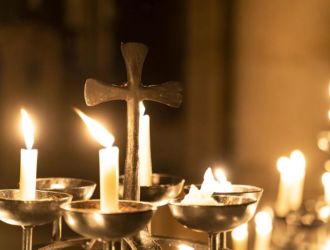 Общество велика събота е! Традиции, обичаи и значение на деня преди великден 2026 velika sabota traditsii obichai znachenie denya predi v 1 общество велика събота е. На днешния ден, известен още и като страстна събота, църквата възпоменава телесното погребение на иисуса христа и слизането му в ада. По обичая на юдеите... Iustitia. Bg велика събота е! Традиции, обичаи и значение на деня преди великден 2026 2026-04-11 06:36:29 юстиция общество