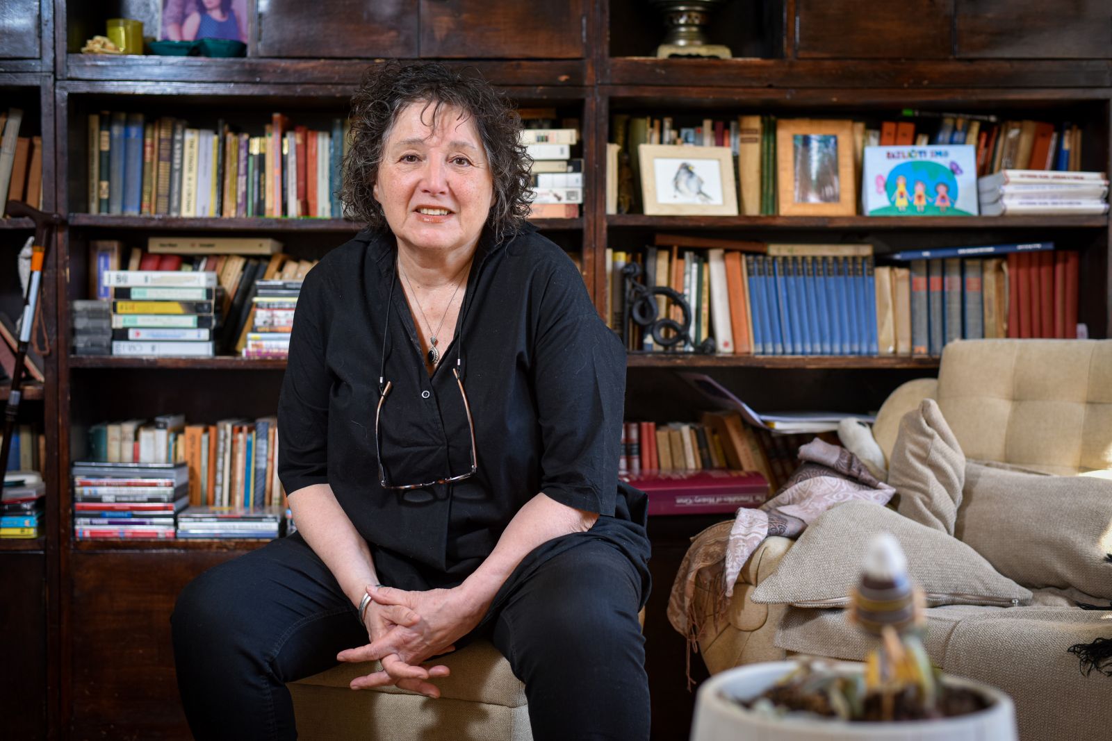 Donald trump vesna puhovski: ‘strah od šikaniranja plaši ireligiozne i tjera ih na odustajanje ili licemjerje’ 2026 vesna puhovski strah ikaniranja pla ireligiozne tjera o 2 donald trump iustitia. Bg iustitia. Bg vesna mihoković puhovski, utemeljiteljica udruge za zaštitu prava ireligioznih osoba protagora, govori za nacional o strahu nereligioznih, krizi sekularizma i utjecaju katoličke crkve u... Vesna puhovski: ‘strah od šikaniranja plaši ireligiozne i tjera ih na odustajanje ili licemjerje’ 2026 2026-04-13 20:15:15 iustitia. Bg pravda - iustitia. Bg donald trump