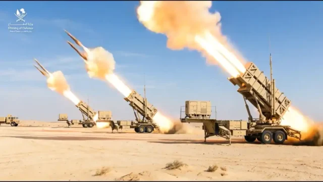 وزارة الدفاع تعلن عن التصدي لعدد من الطائرات المسيرة الإيرانية وزارة الدفاع تعلن عن التصدي لعدد من الطائرات المسيرة الإيرانية 2026