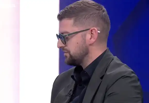 Xhemollari kundër kamerave inteligjente: kemi nevojë për arsim cilësor, jo për kontroll 2026 - юстиция *anash xhemollari kundër kamerave inteligjente: kemi nevojë për arsim cilësor, jo për kontroll 2026 xhemollari kund kamerave inteligjente kemi nevoj arsim *anash aktivisti i “qëndresë qytetare”, rigels xhemollari, i ftuar në “quo vadis” të moderatores pranvera borakaj në vizion... Iustitia. Bg xhemollari kundër kamerave inteligjente: kemi nevojë për arsim cilësor, jo për kontroll 2026 2026-04-07 20:33:07 юстиция *anash