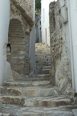 Apeiranthos: the unique mountain village of naxos, greece 2026 - justice - iustitia. Bg Apeiranthos naxos