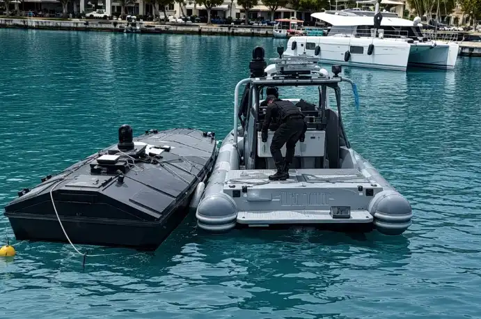 Drone ναύαρχος για θαλάσσιο drone: αυτά τα σκάφη δεν επιχειρούν μόνα τους – μπορεί να υπάρχουν και άλλα» 2026 archos gia thal ssio drone ayt den epicheiro toys mpore drone μια πλωτή, πλήρως λειτουργική, κινητή βόμβα, που εντοπίστηκε κατά τύχη από ψαράδες σε θαλάσσια σπηλιά της λευκάδας.... Iustitia. Bg ναύαρχος για θαλάσσιο drone: αυτά τα σκάφη δεν επιχειρούν μόνα τους – μπορεί να υπάρχουν και άλλα» 2026 2026-05-09 18:54:21 δικαιοσυνη - iustitia. Bg drone