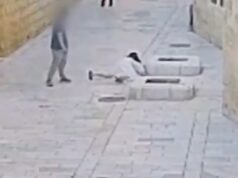 بالفيديو| مستوطن إسرائيلي يعتدي على راهبة بالقدس.. وفرنسا غاضبة 2026 بالفيديو| مستوطن إسرائيلي يعتدي على راهبة بالقدس.. وفرنسا غاضبة 2026