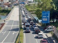 Bayram dönüşü trafik kilitlendi 2026 Bayram dönüşü trafik kilitlendi 2026
