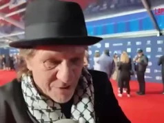 David di Donatello, Capovilla con la kefiah: “Aiuta il mio cuore a esserci ancora” 2026 David di Donatello, Capovilla con la kefiah: "Aiuta il mio cuore a esserci ancora" 2026